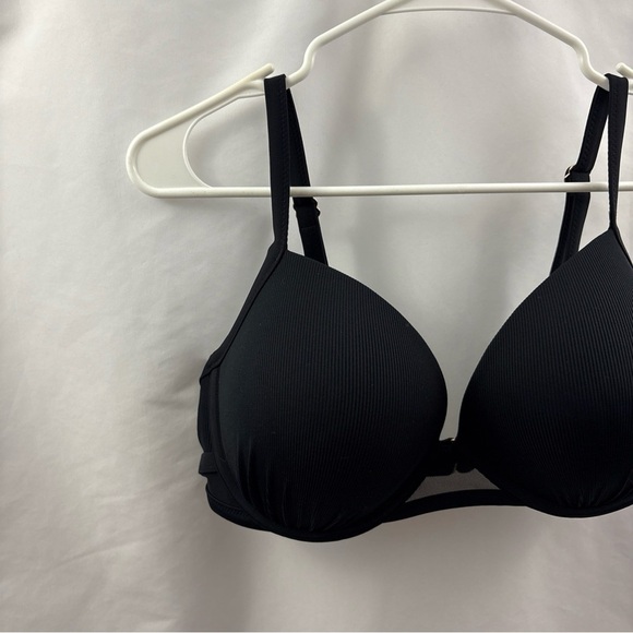 Shade & Shore Bikini Top 38D Black Padded - Picture 2 of 9